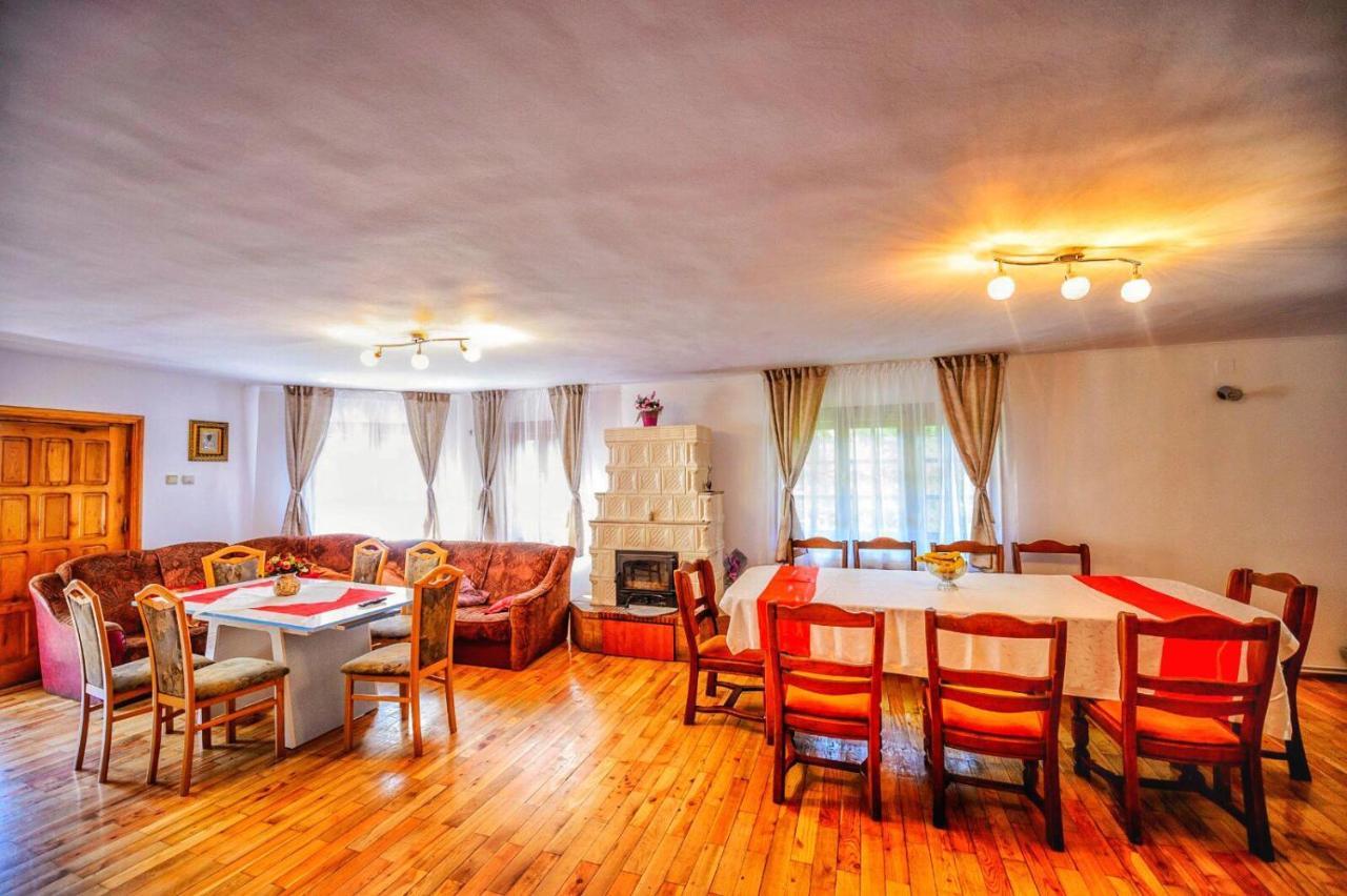 Amandra Chalet Sinaia Bagian luar foto
