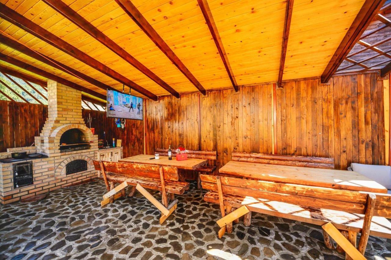 Amandra Chalet Sinaia Bagian luar foto
