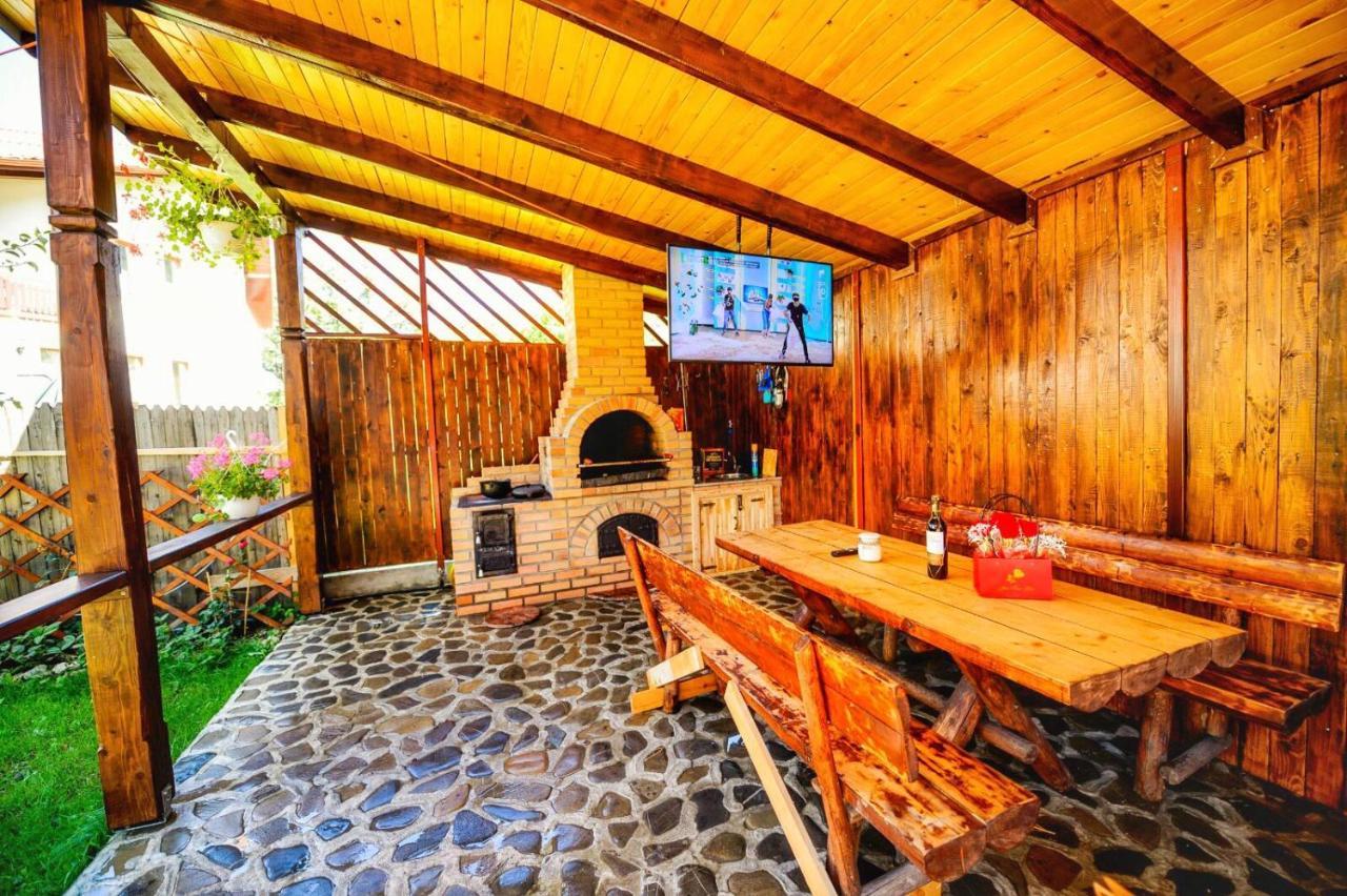 Amandra Chalet Sinaia Bagian luar foto