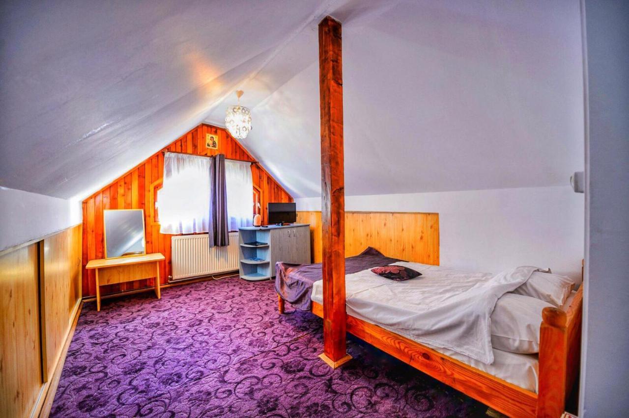 Amandra Chalet Sinaia Bagian luar foto