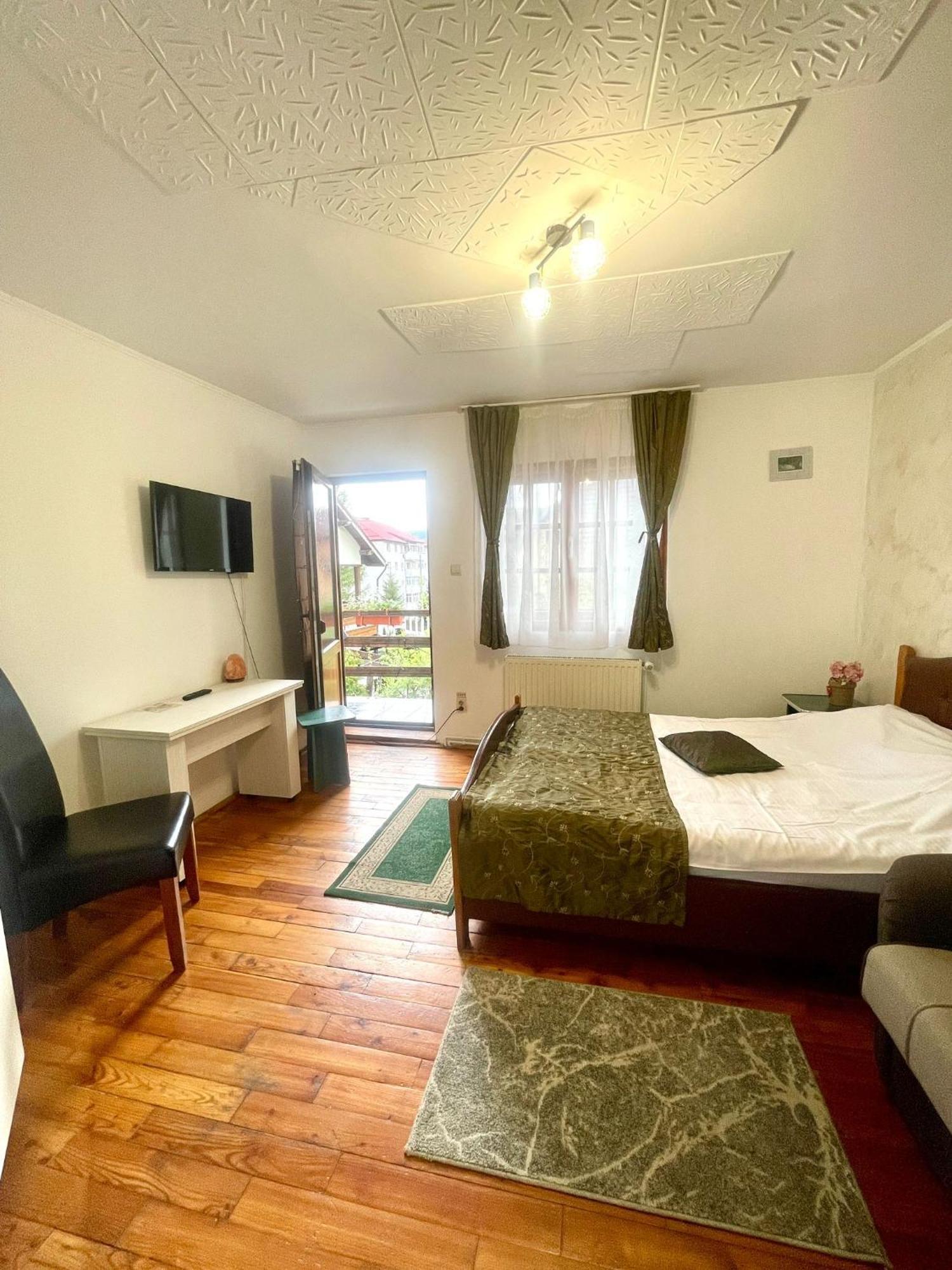 Amandra Chalet Sinaia Bagian luar foto